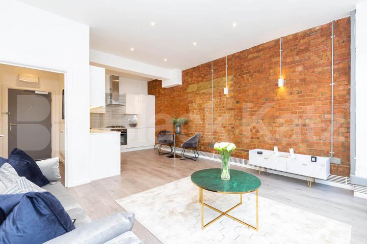 modern and bright 1 bedroom property located within a warehouse conversion   Ability Plaza, Dalston / Haggerston